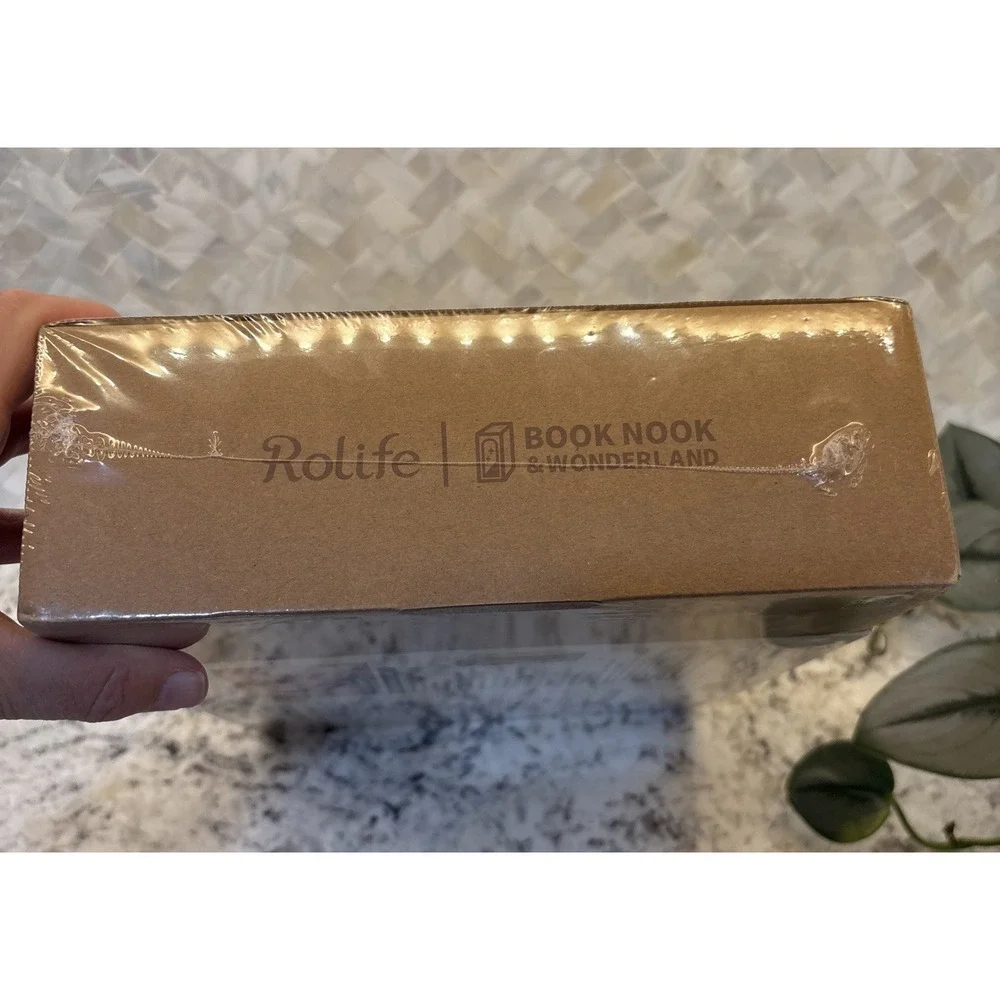 Rolife 3D Wooden Book Nook &‎ wonderland Kit DIY Miniature Venice LED Bookshelf